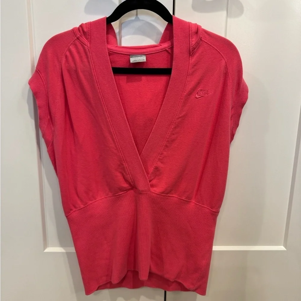 Nike Coral Sleeveless Top